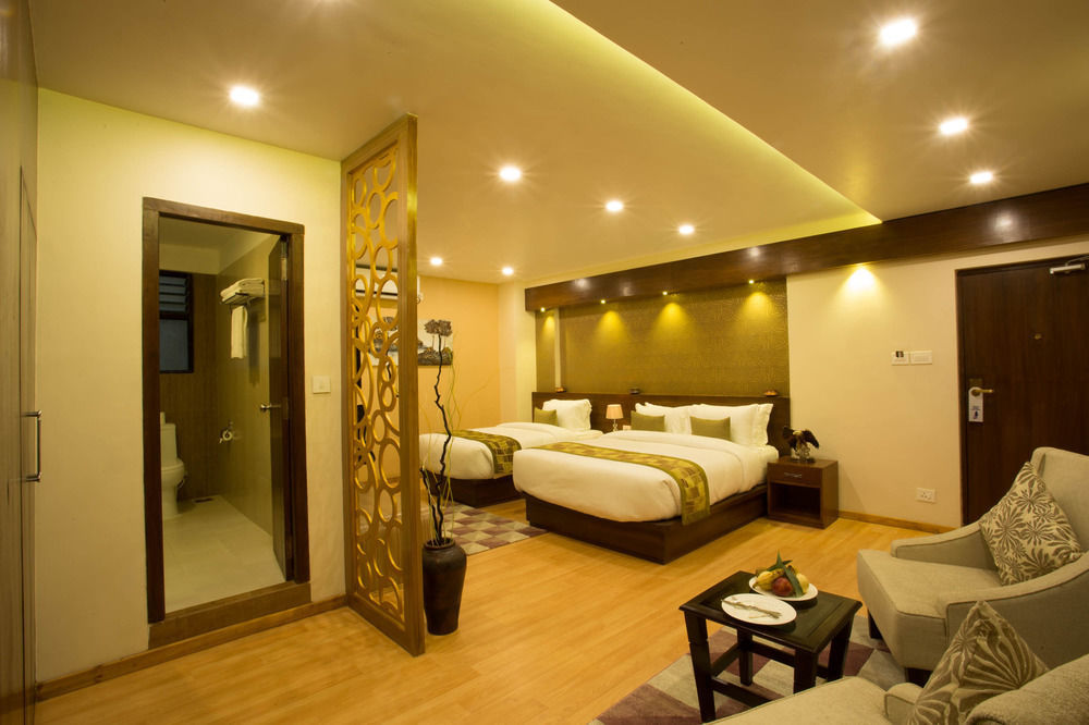 Yatri Suites And Spa Kathmandu Buitenkant foto