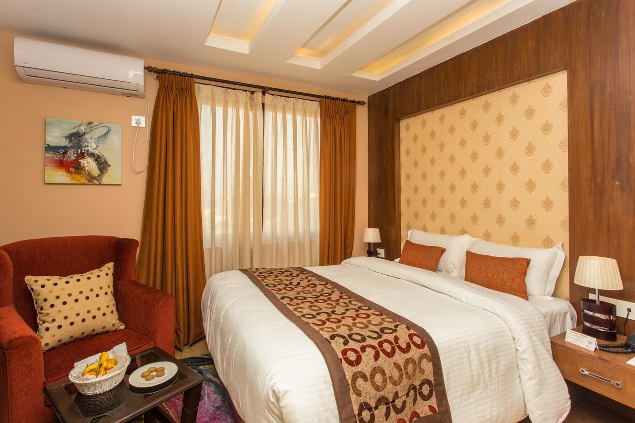 Yatri Suites And Spa Kathmandu Buitenkant foto